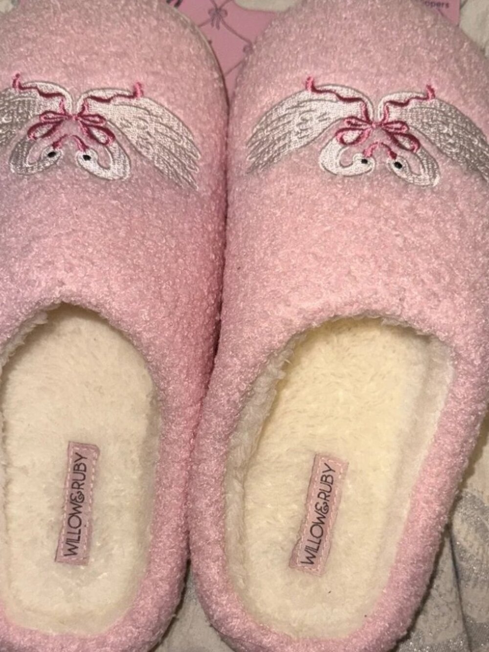 NWT Pink Bow Coquette Swan Slippers - Picture 3 of 3